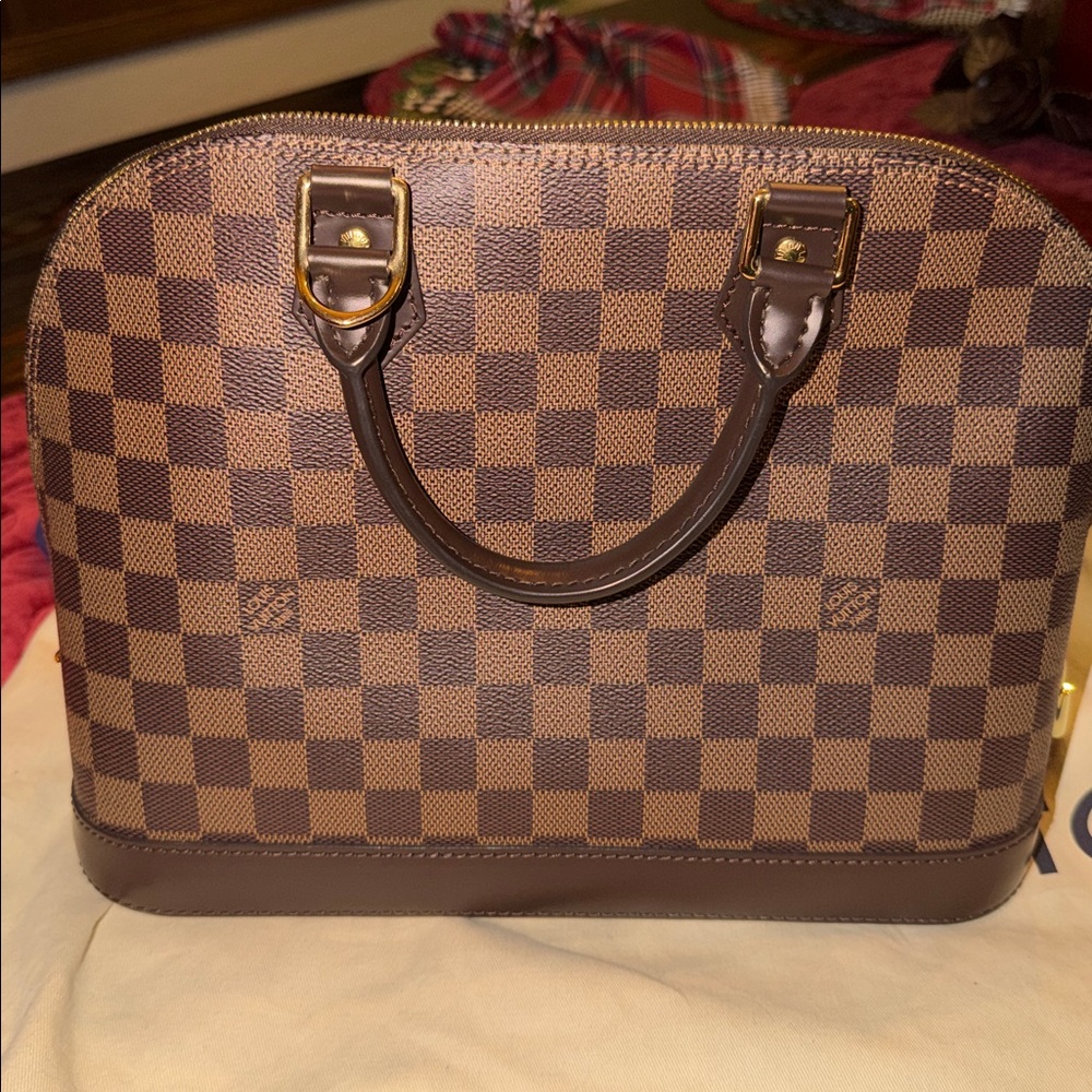 Louis Vuitton Alma PM